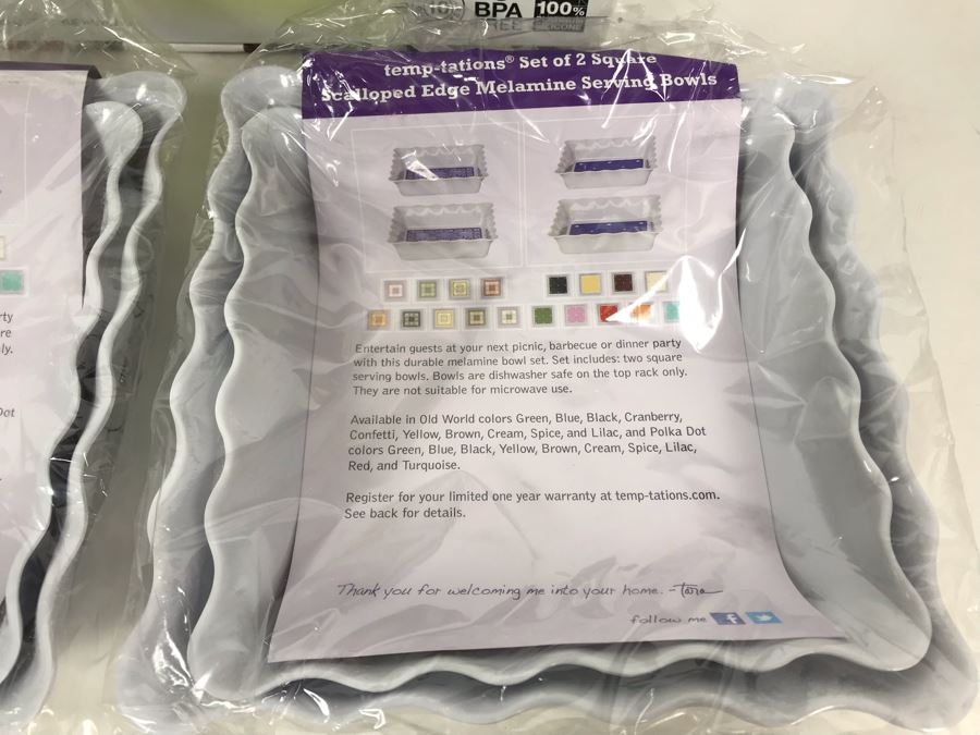 New Set Of Four Square Scalloped Edge Melamine Serving Bowls By Temptations And New Lekue Microwave Cooking Steam Case With Tray [Photo 3]