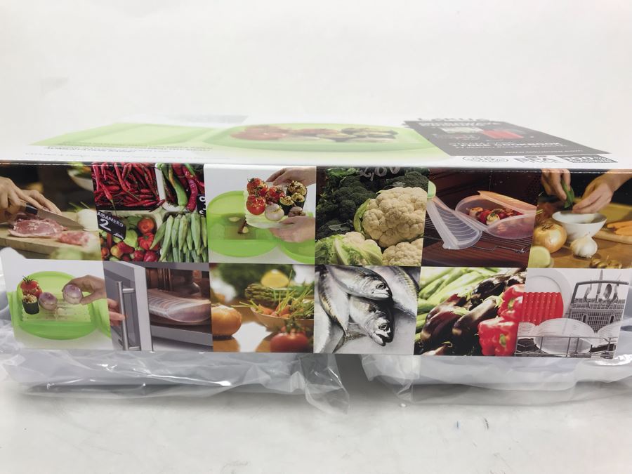 New Set Of Four Square Scalloped Edge Melamine Serving Bowls By Temptations And New Lekue Microwave Cooking Steam Case With Tray [Photo 6]