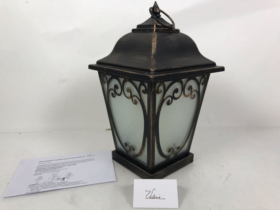 New Indoor / Outdoor Carriage Lantern Battery Powered With Candle By Valerie [Photo 1]