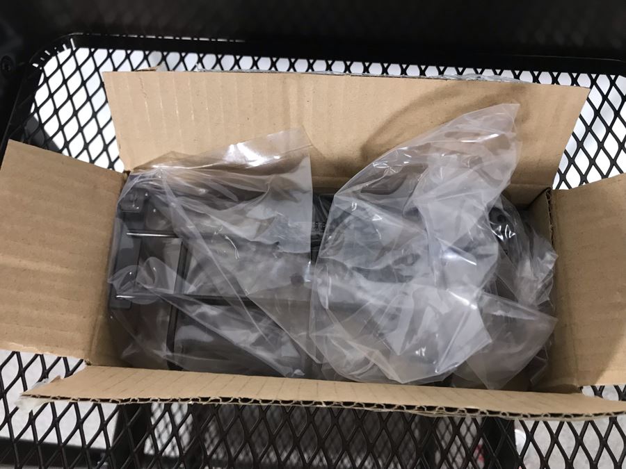 New Metal 3-Tier Collapsible Shelf With Casters (Probably Origami) [Photo 6]