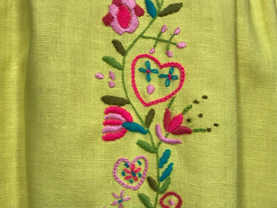 Vintage Embroidered Dress Shoulder-Shoulder 15', Length 40', Waist 26' [Photo 3]