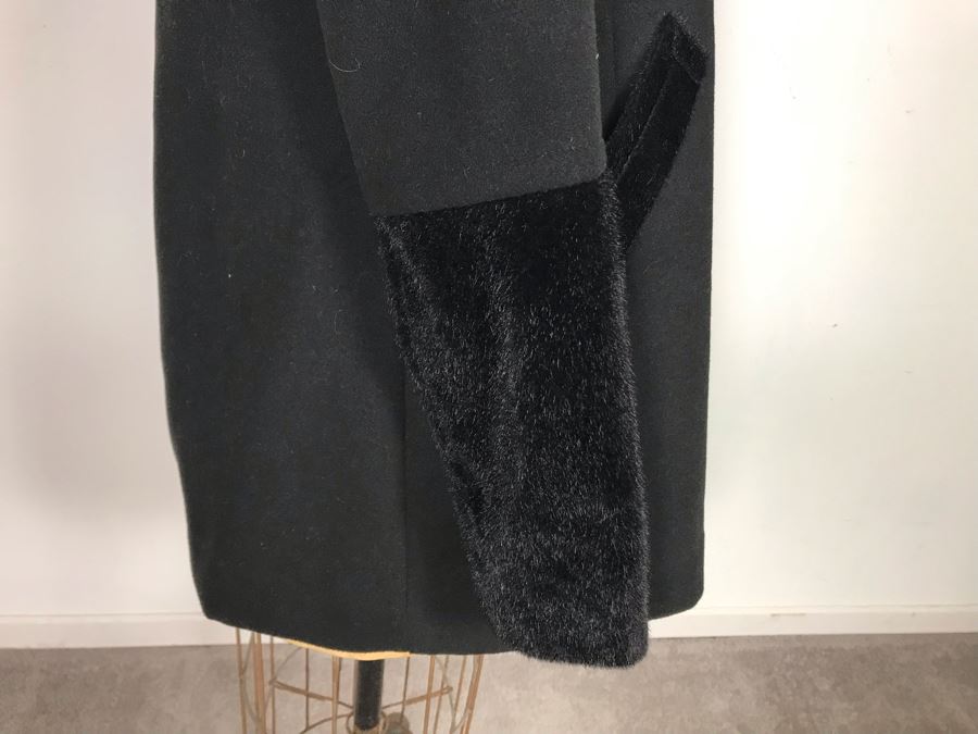 BCBGMaxazria Jacket Size XS [Photo 5]