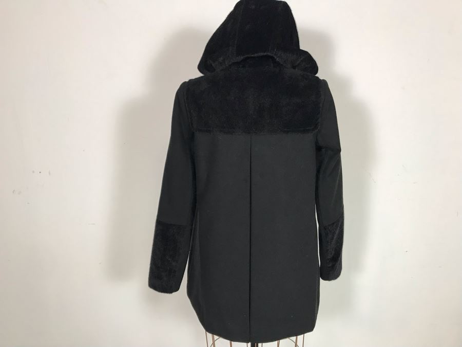 BCBGMaxazria Jacket Size XS [Photo 6]