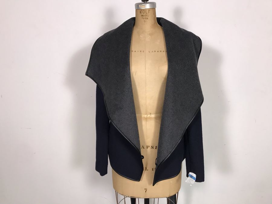 New BCBGMaxazria Jacket Size XXS [Photo 2]