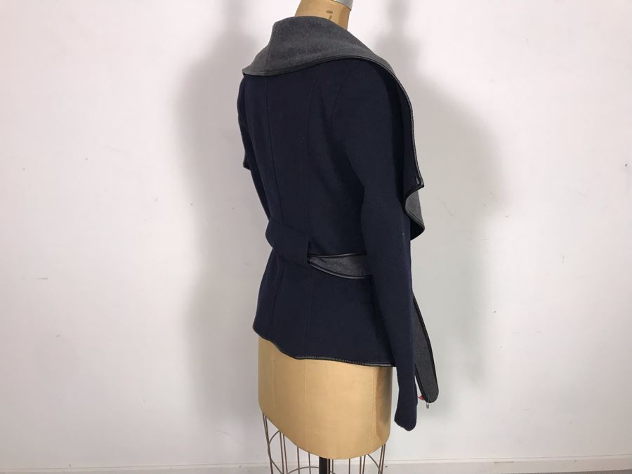 New BCBGMaxazria Jacket Size XXS [Photo 5]