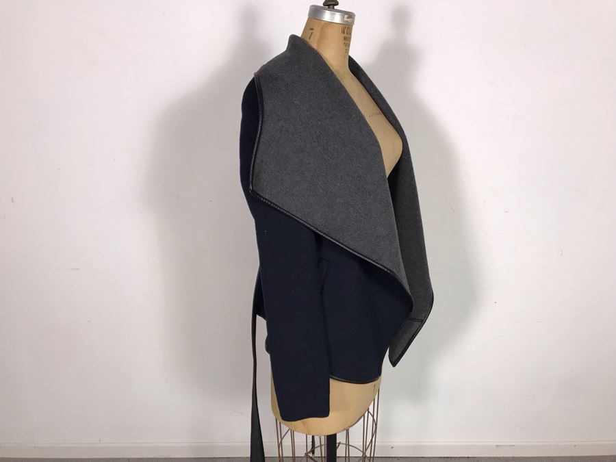 New BCBGMaxazria Jacket Size XXS [Photo 4]