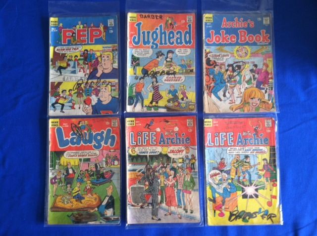 214 Comic Book Lot Mostly From 1960s [Photo 32]