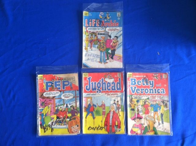 214 Comic Book Lot Mostly From 1960s [Photo 33]