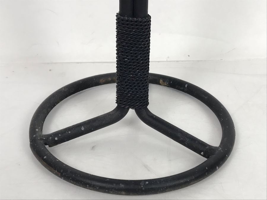 Wrought Iron Towel Rack 16H [Photo 5]