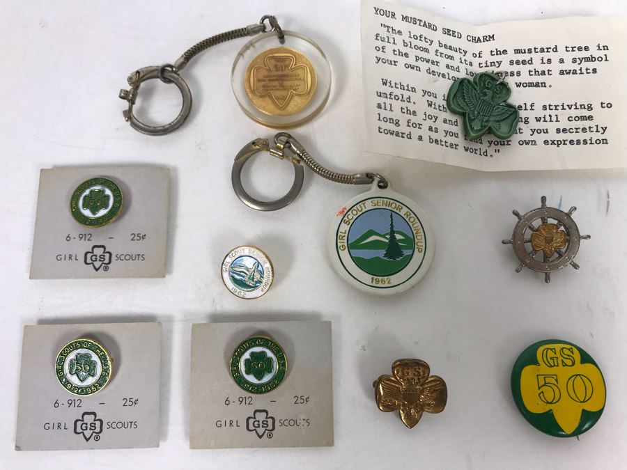 Various 1960s Girl Scout Pins, Buttons, Charms And Keychains [Photo 1]