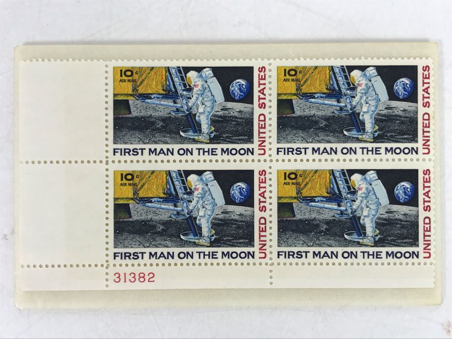 Vintage 10c United States Space Stamps: First Man On The Man United States [Photo 3]