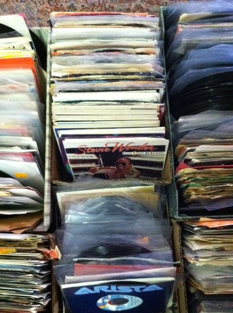 620 45's Record Lot [Photo 3]