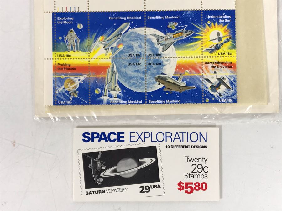 Mint Stamps Space Themed Benefiting Mankind Exploring The Moon, Understanding The Sun, Probing The Planets, Comprehending The Universe And Mint Stamp Book Of Space Exploration 10 Different Designs Saturn Voyager 2 [Photo 1]