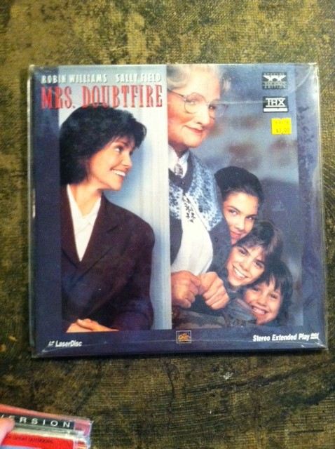 276 Vintage LaserDisc Movie Lot [Photo 5]