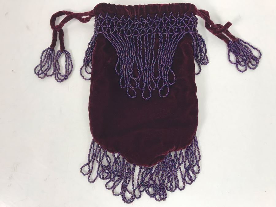 Vintage Purple Velvet Beaded Pouch Handbag 12L [Photo 1]