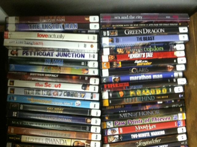 Huge 358 Lot of DVDs Movies [Photo 12]