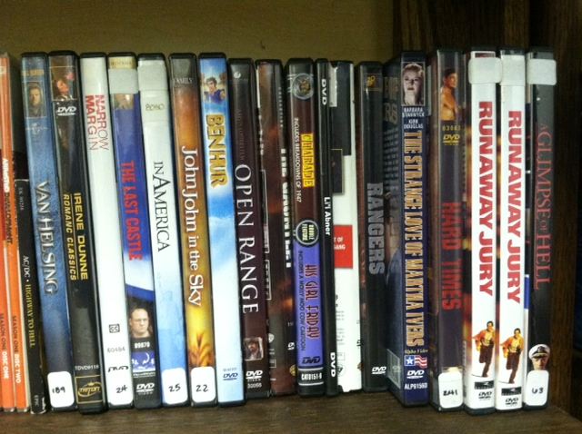 Huge 358 Lot of DVDs Movies [Photo 3]