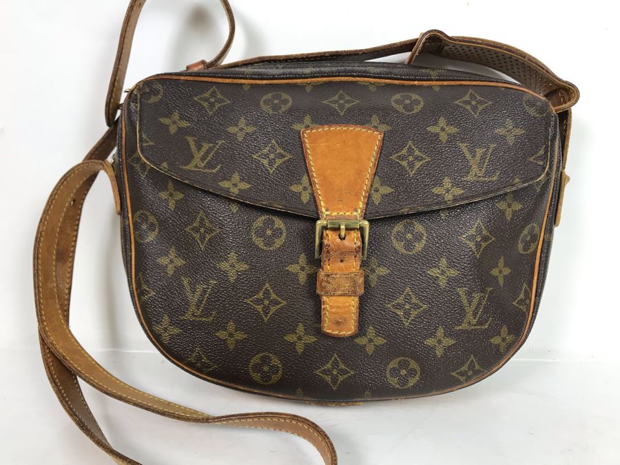 Vintage Louis Vuitton LV Handbag - Notice Damaged Zipper Shown In Photos  14W X 11H