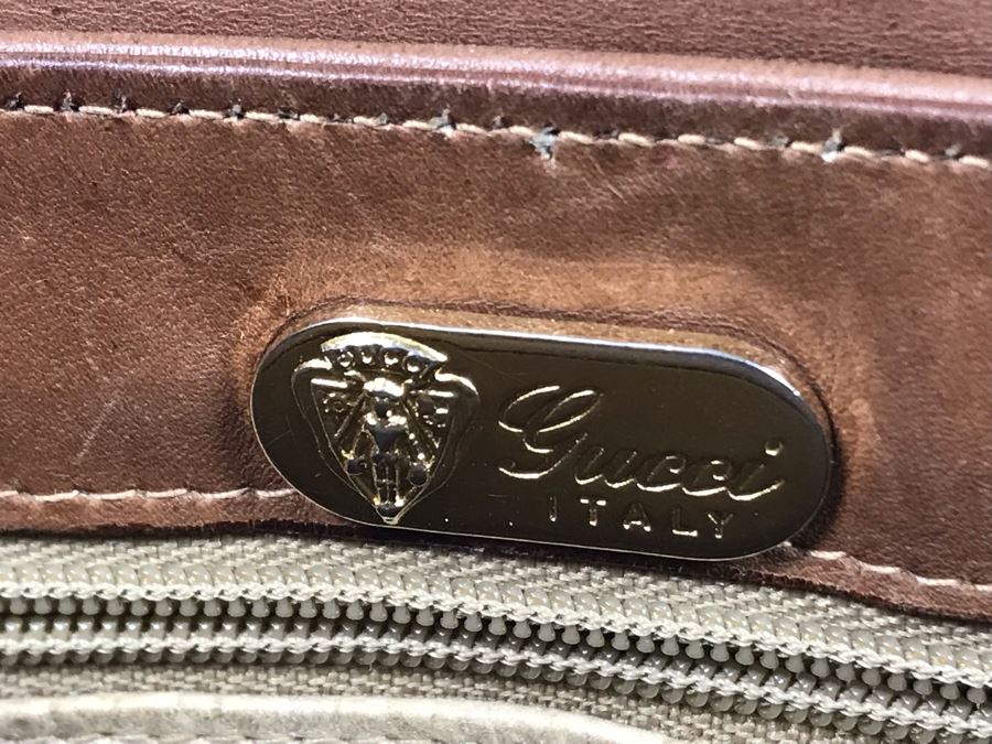 GUCCI Leather Handbag 12W X 9H [Photo 11]