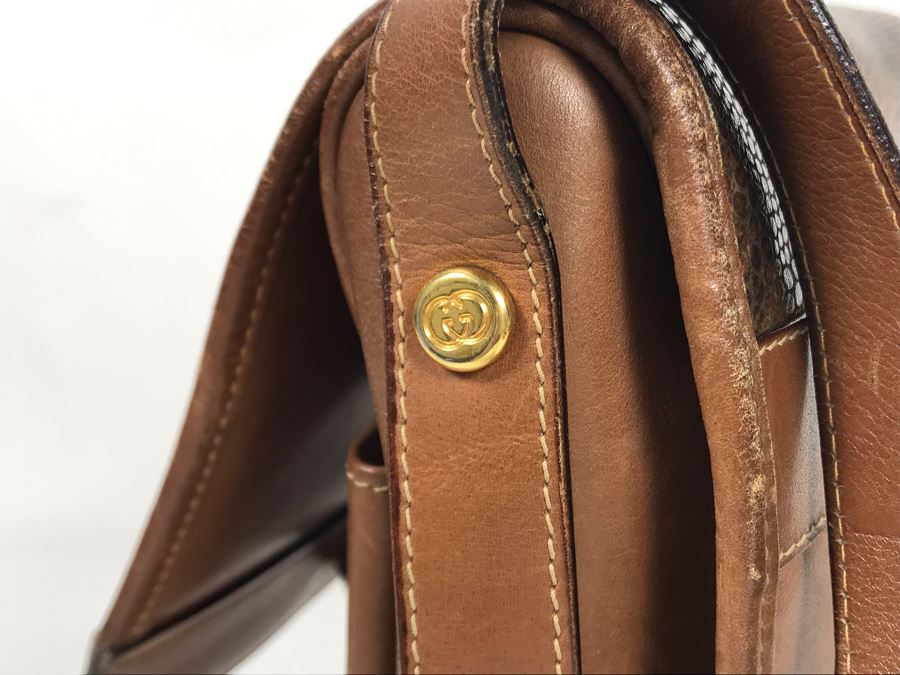 GUCCI Leather Handbag 12W X 9H [Photo 10]