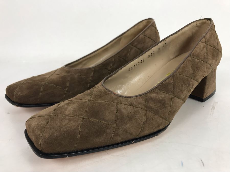 Salvatore Ferragamo Suede Leather Shoes Size 8AA