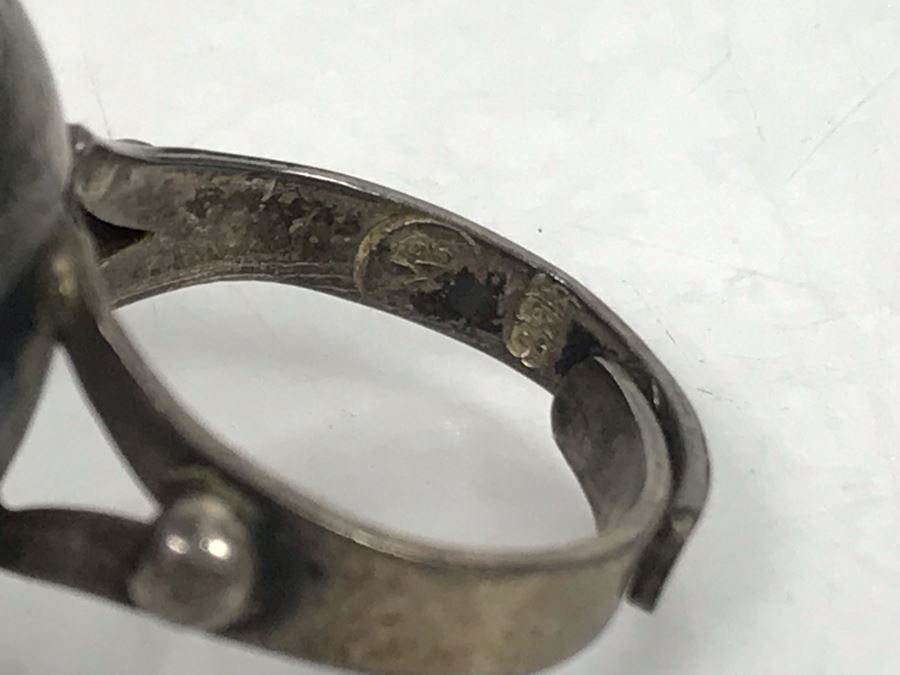 Signed Vintage Sterling Silver Poison Ring Cabochon Cat's Eye Locket Hinged Jewelry [Photo 10]