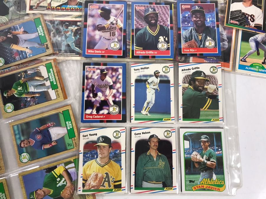 Assorted Baseball Cards Collection - See Photos [Photo 11]