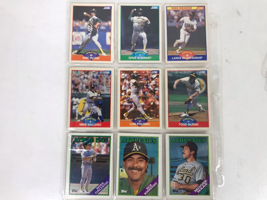 Assorted Baseball Cards Collection - See Photos [Photo 20]