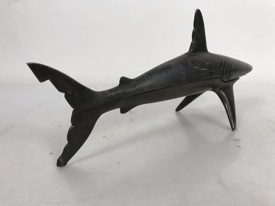Signed Limited Edition Metal Figural Shark Nutcracker 90 Of 300 10W X 3D X 4.5H [Photo 10]