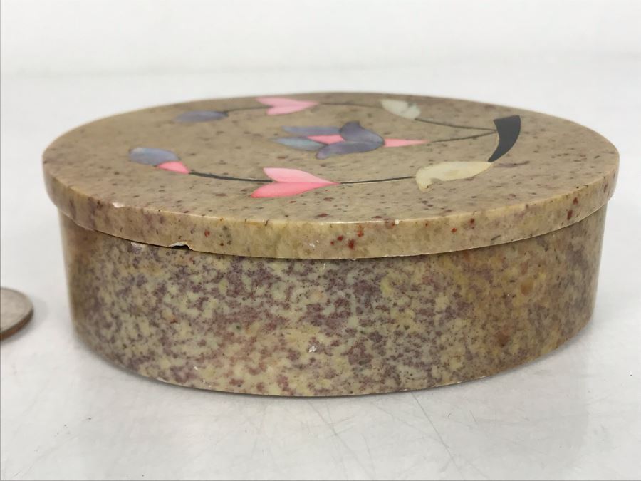 Inlaid Stone Box 4W X 3D X 1.25H [Photo 4]