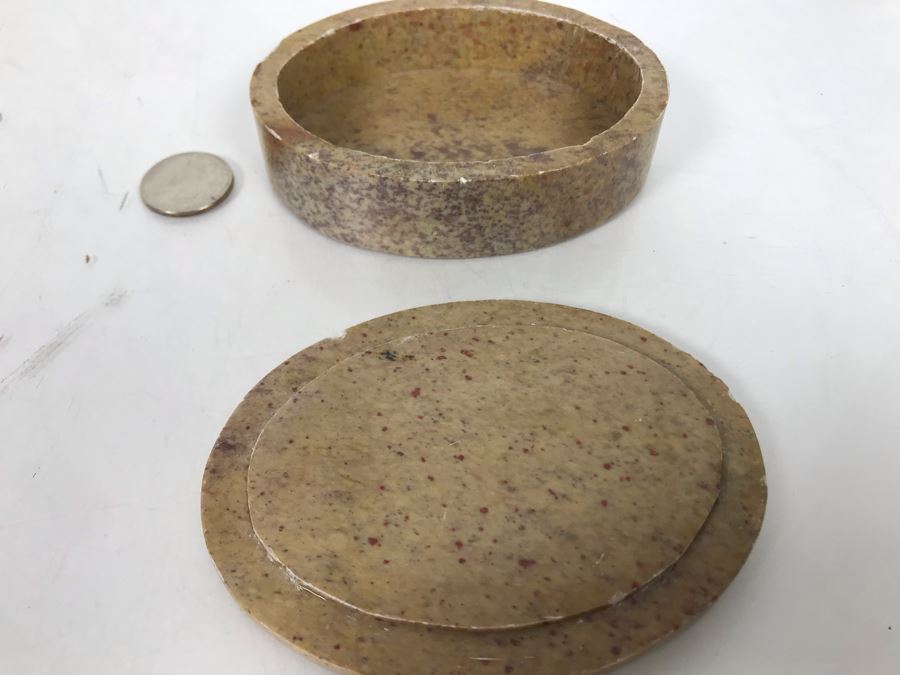 Inlaid Stone Box 4W X 3D X 1.25H [Photo 5]