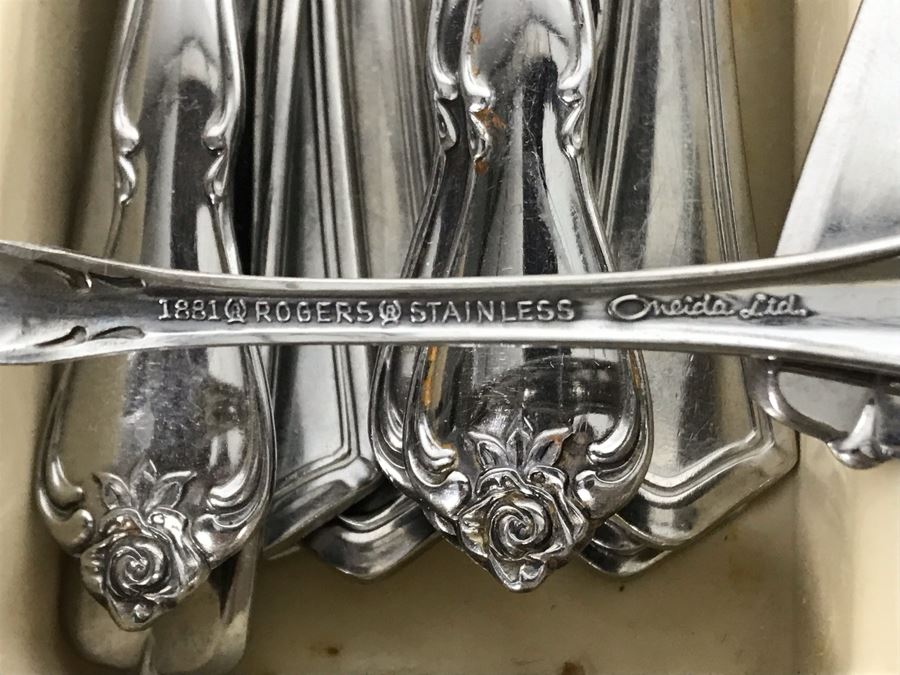 Stainless Steel Flatware Sets Mainly Oneida [Photo 7]