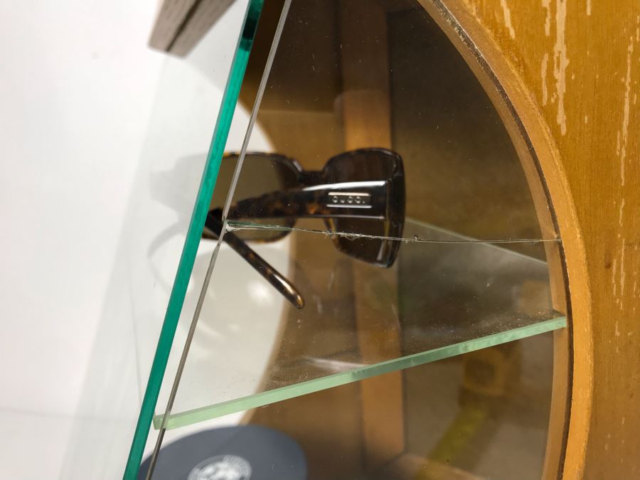 Original English Wales Wallets Scotch Purses Mercantile Store Countertop Display Case (Right Side Glass Has A Crack - Doesn't Include Items In Case) 11.5W X 10.5D X 16.5H [Photo 9]