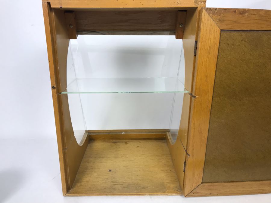 Original English Wales Wallets Scotch Purses Mercantile Store Countertop Display Case (Right Side Glass Has A Crack - Doesn't Include Items In Case) 11.5W X 10.5D X 16.5H [Photo 15]