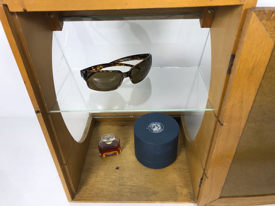 Original English Wales Wallets Scotch Purses Mercantile Store Countertop Display Case (Right Side Glass Has A Crack - Doesn't Include Items In Case) 11.5W X 10.5D X 16.5H [Photo 14]