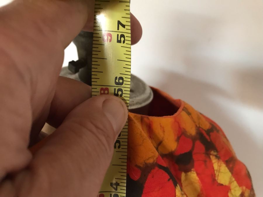 Vintage Mid-Century Hawaiian Batik Muumuu Dress (Shoulder To Shoulder: 15', Length 56') [Photo 10]