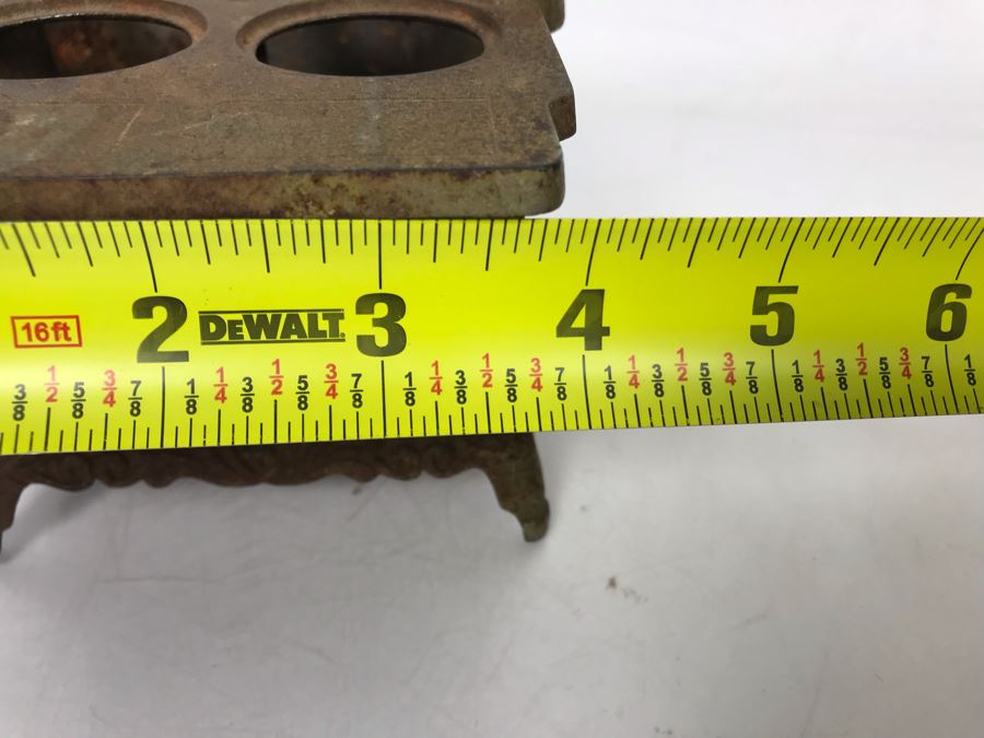 Vintage Cast Iron Stove Toy Salesman Sample 5W X 4D X 3.5H [Photo 12]