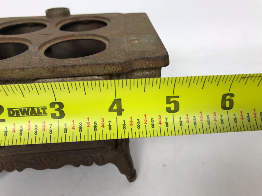 Vintage Cast Iron Stove Toy Salesman Sample 5W X 4D X 3.5H [Photo 11]
