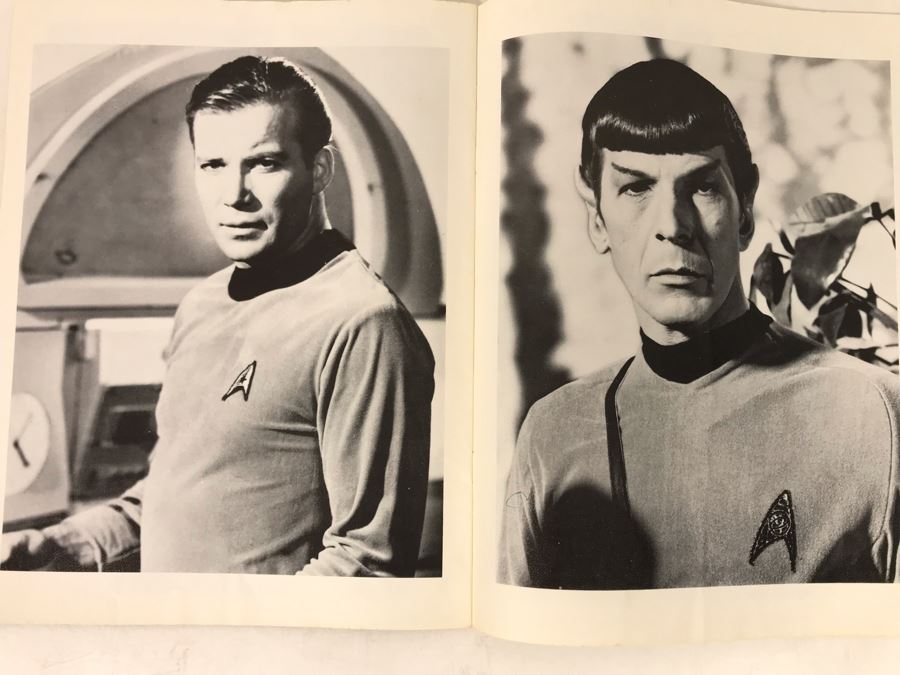 Vintage 1975 International Star Trek Convention Program [Photo 9]