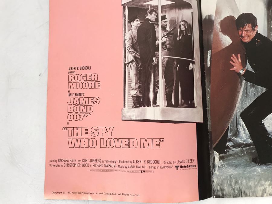 Original James Bond The Spy Who Loved Me Movie Program [Photo 3]