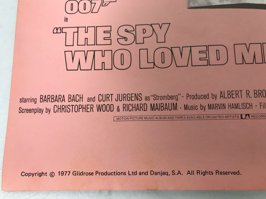Original James Bond The Spy Who Loved Me Movie Program [Photo 4]
