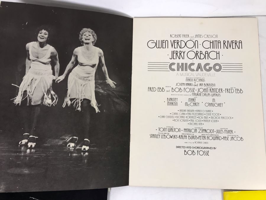 Collection Of Five Theatre Programs: The King And I, Chicago, The Best Little Whorehouse In Texas, Cats, Neil Simon's California Suite [Photo 10]