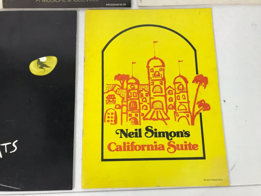 Collection Of Five Theatre Programs: The King And I, Chicago, The Best Little Whorehouse In Texas, Cats, Neil Simon's California Suite [Photo 4]