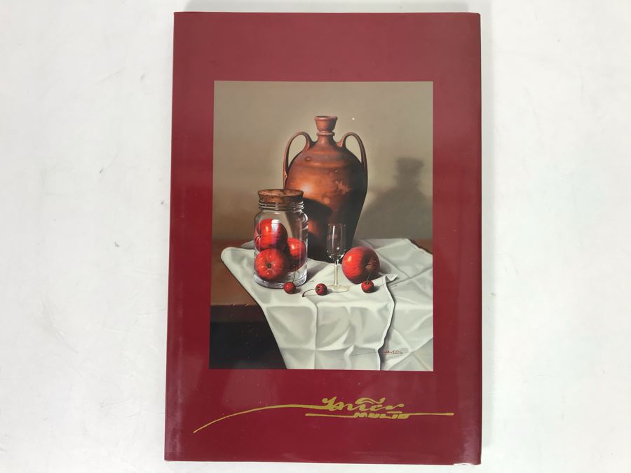 Javier Mulio Artist Book [Photo 2]