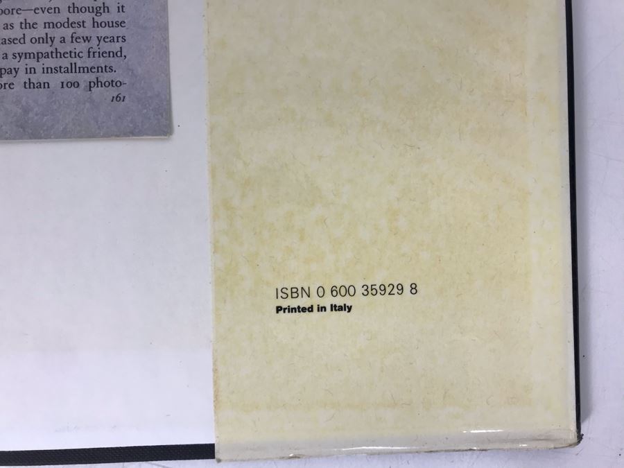 Henry Moore Artist Book [Photo 5]