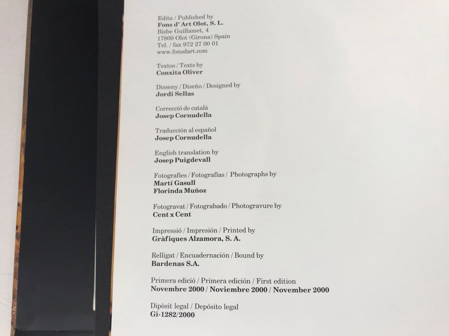 Gloria Munoz Artist Book [Photo 3]