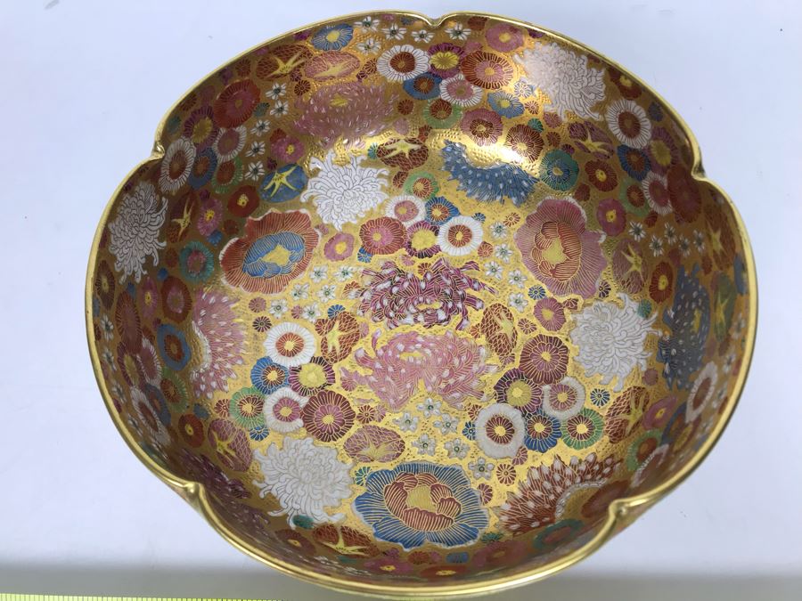 Stunning Signed Hand Painted Japanese Imari Porcelain Bowl [Photo 4]