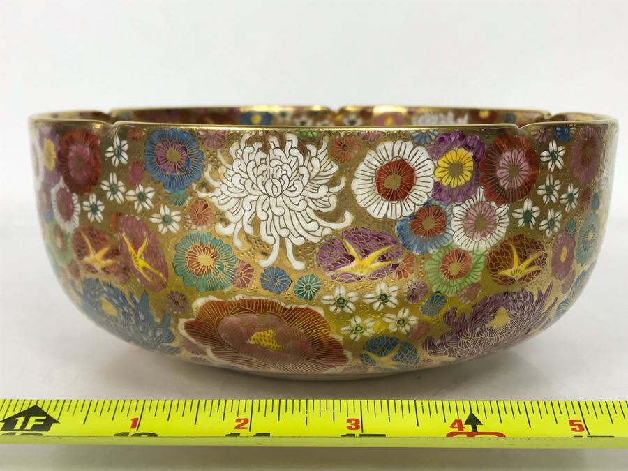 Stunning Signed Hand Painted Japanese Imari Porcelain Bowl [Photo 9]