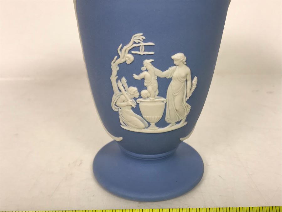 Vintage Wedgwood England Footed Cup 5H [Photo 2]