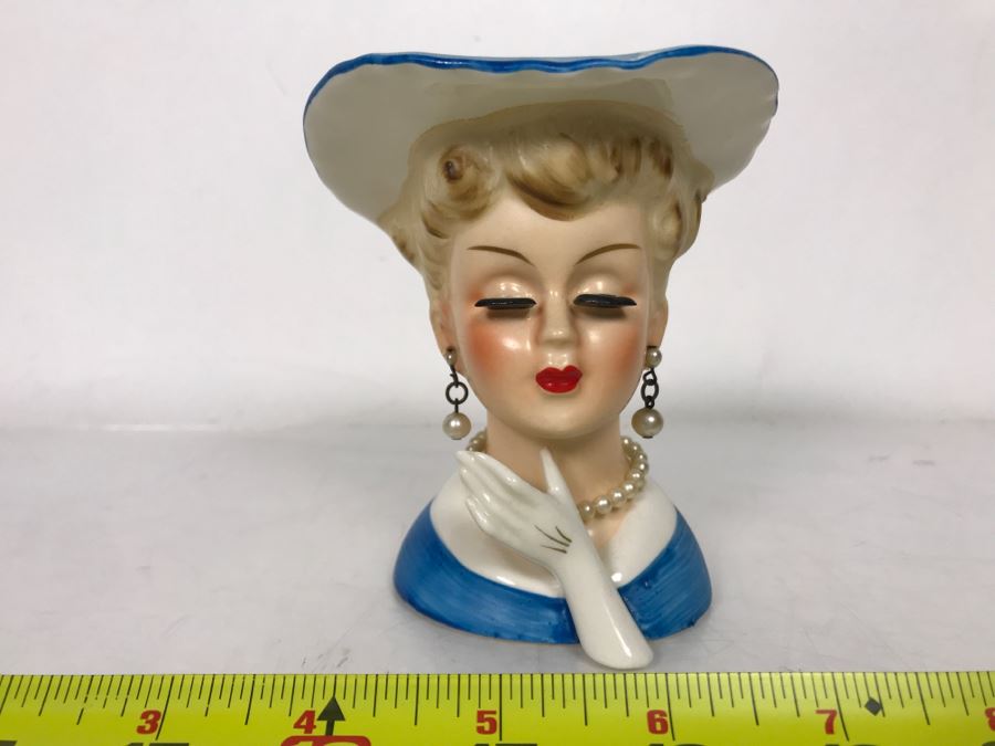 Vintage Hand Painted Head Vase With Earrings 3W X 4H